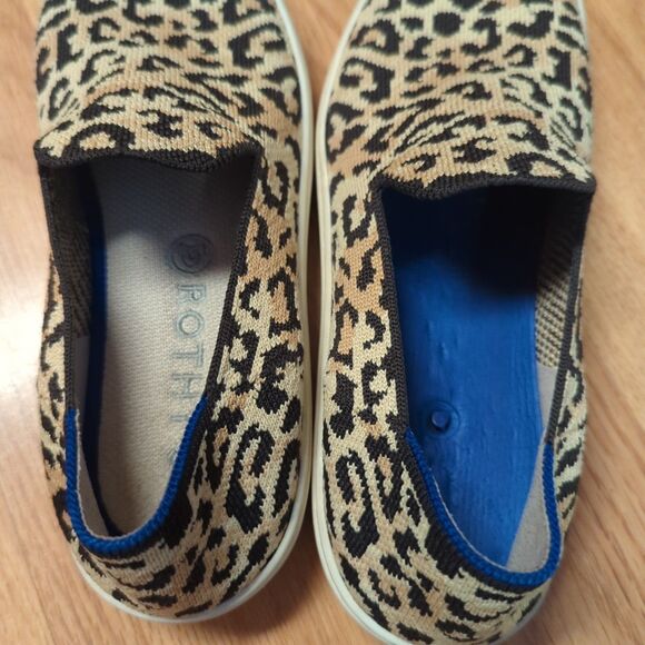 Rothys Little Desert Cat The Original Slip On Shoes Womens 6.5 Animal Print - Picture 7 of 8